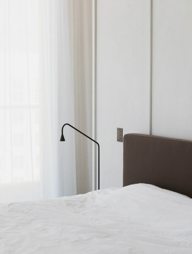 Aesence Journal | Minimalist Penthouse by Hans Verstuyft