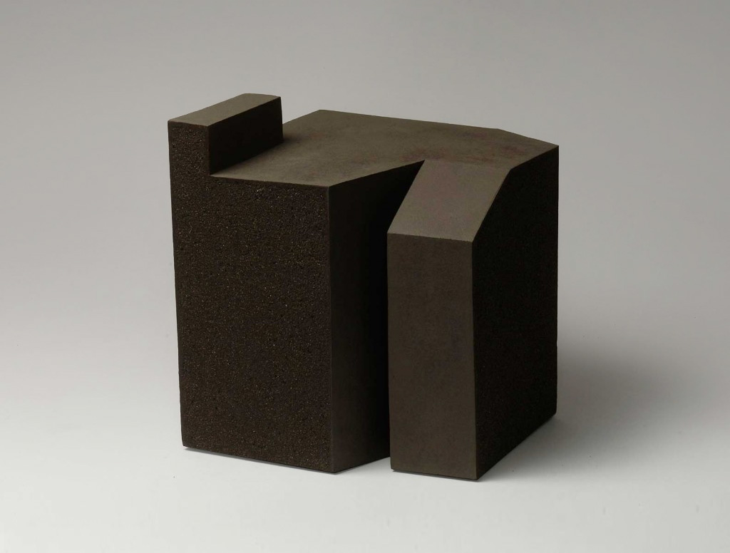 About the Geometric Passion, 28,2 x 27 x 32 cm, Pigmented stoneware with calcined clay, decorated with engobe, 2011
