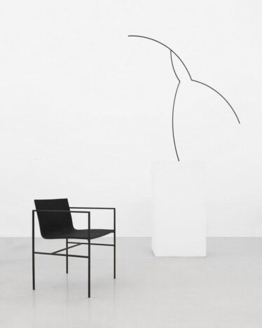 Minimalist Chair Design | A Chair by Fran Silvestre Architectos