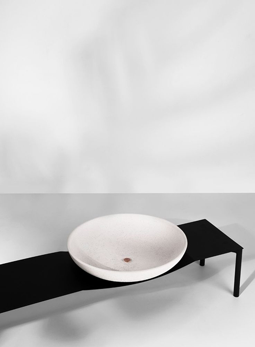 Bowl Coffee Table in black by Guillherme Wentz
