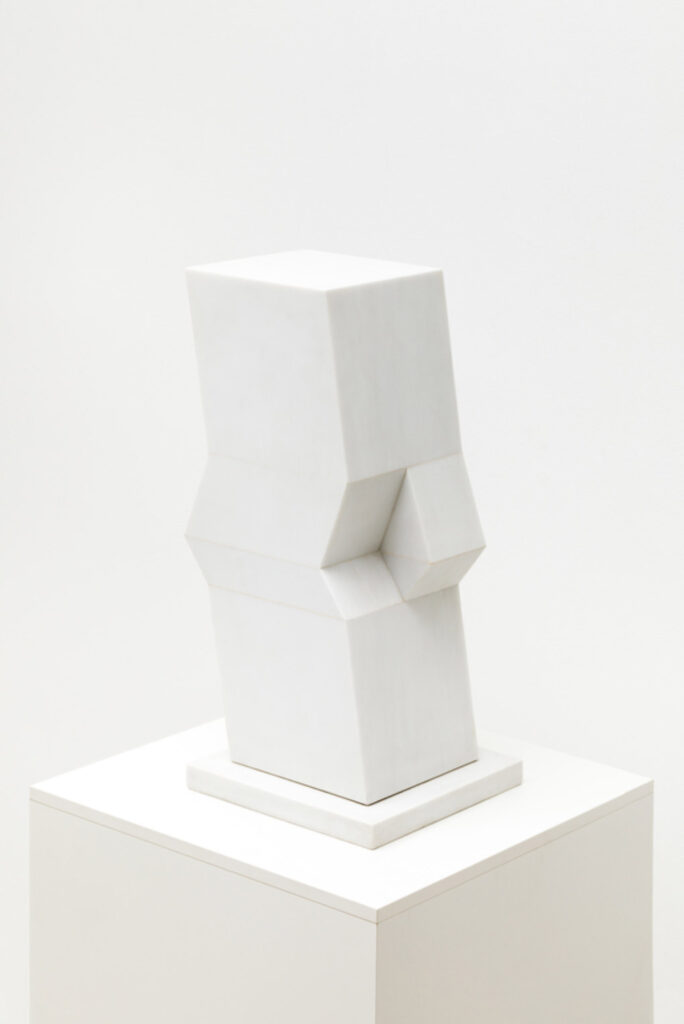 Sergio Camargo, carrara marble, 1959, 55 × 27 × 31 cm