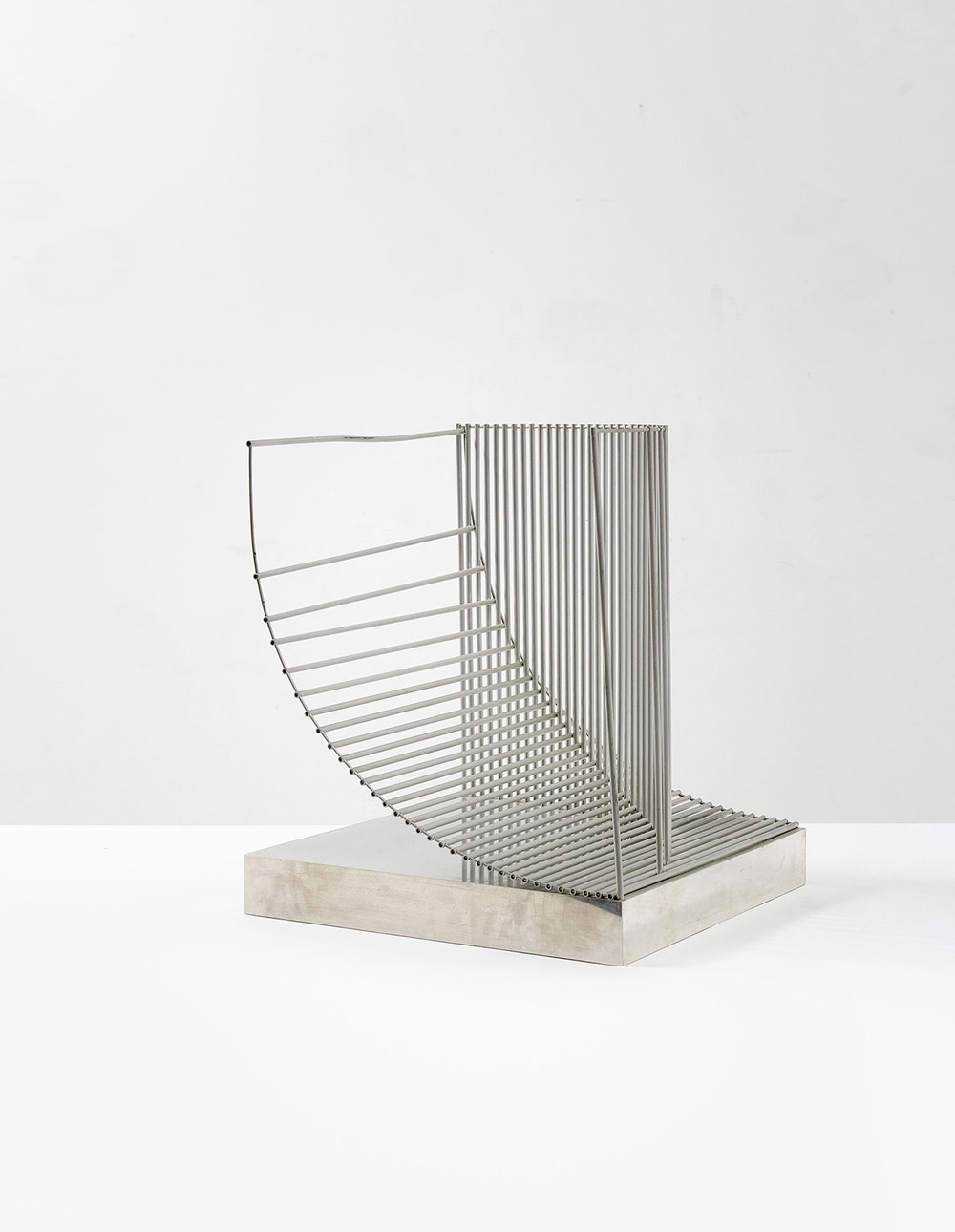 Construction by Bertil Herlow Svensson via Aesence