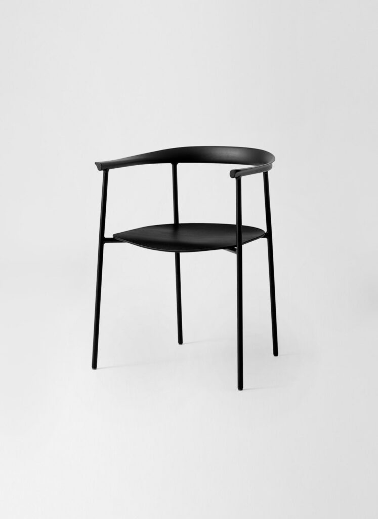 T12 Arc Chair