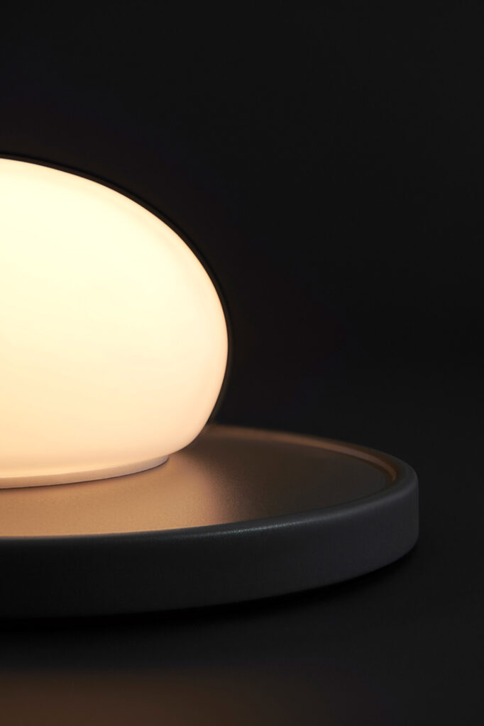 Bolita Lamp designed by studio kaschkasch