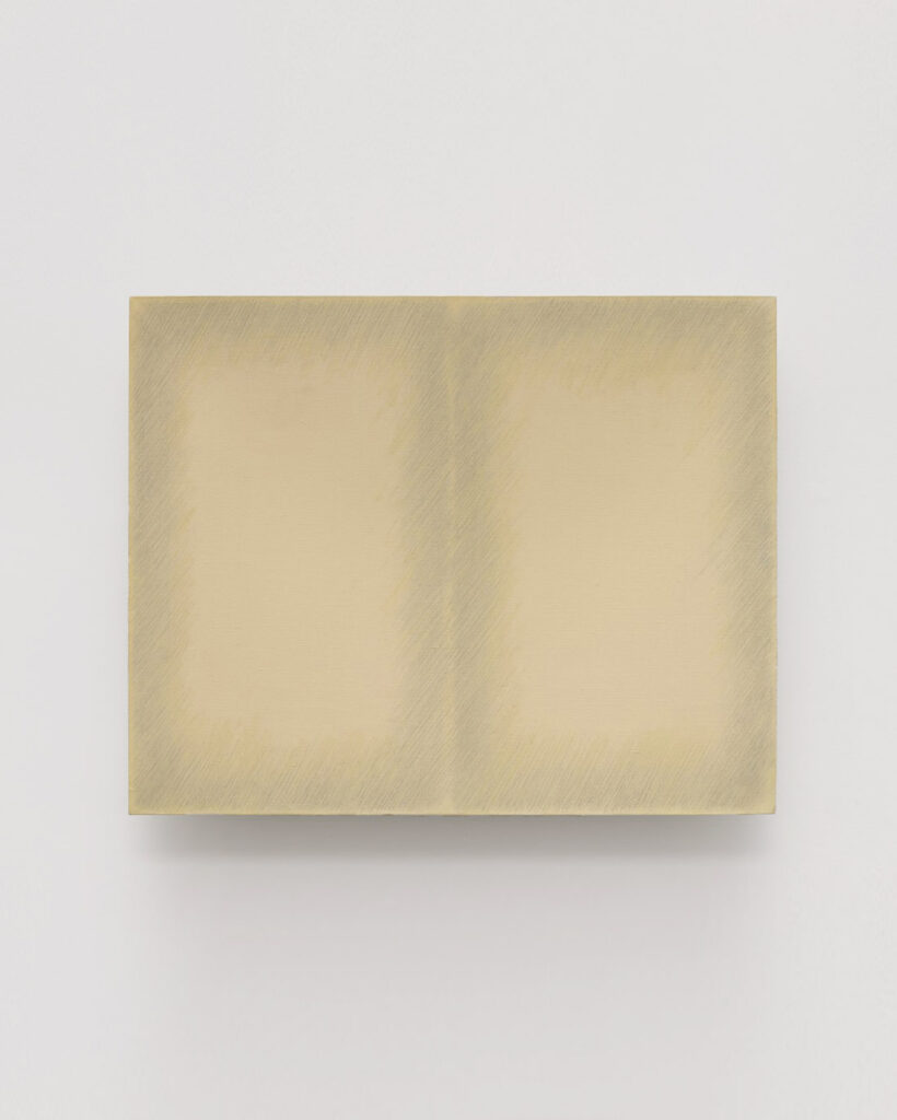 Ecriture No. 17–70, 1970, Pencil and oil on canvas, 80 × 100 cm © Park Seo-Bo via White Cube