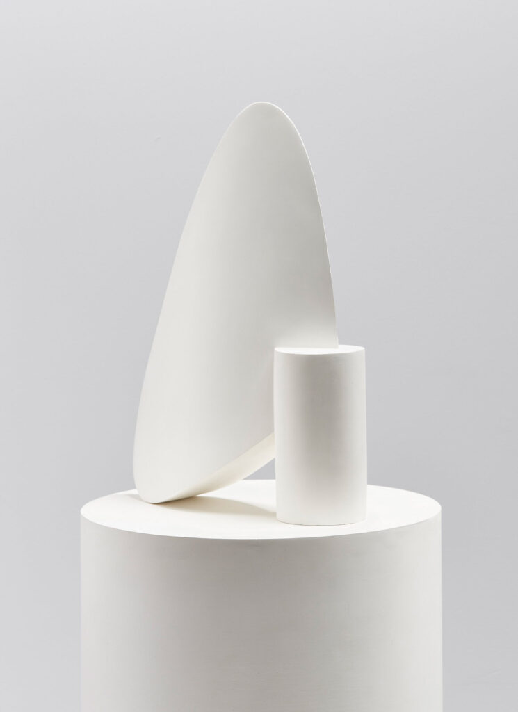 Minimalist sculpture by José Gabriel Fernández