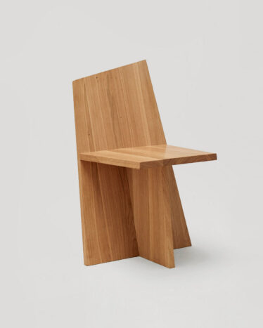 Aesence | Minimalist Crooked Collection By Nazara Lázaro