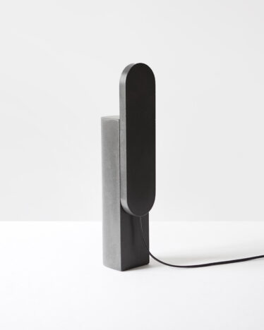 Minimalist Table Lamp "Möja" by Leonard Kadid