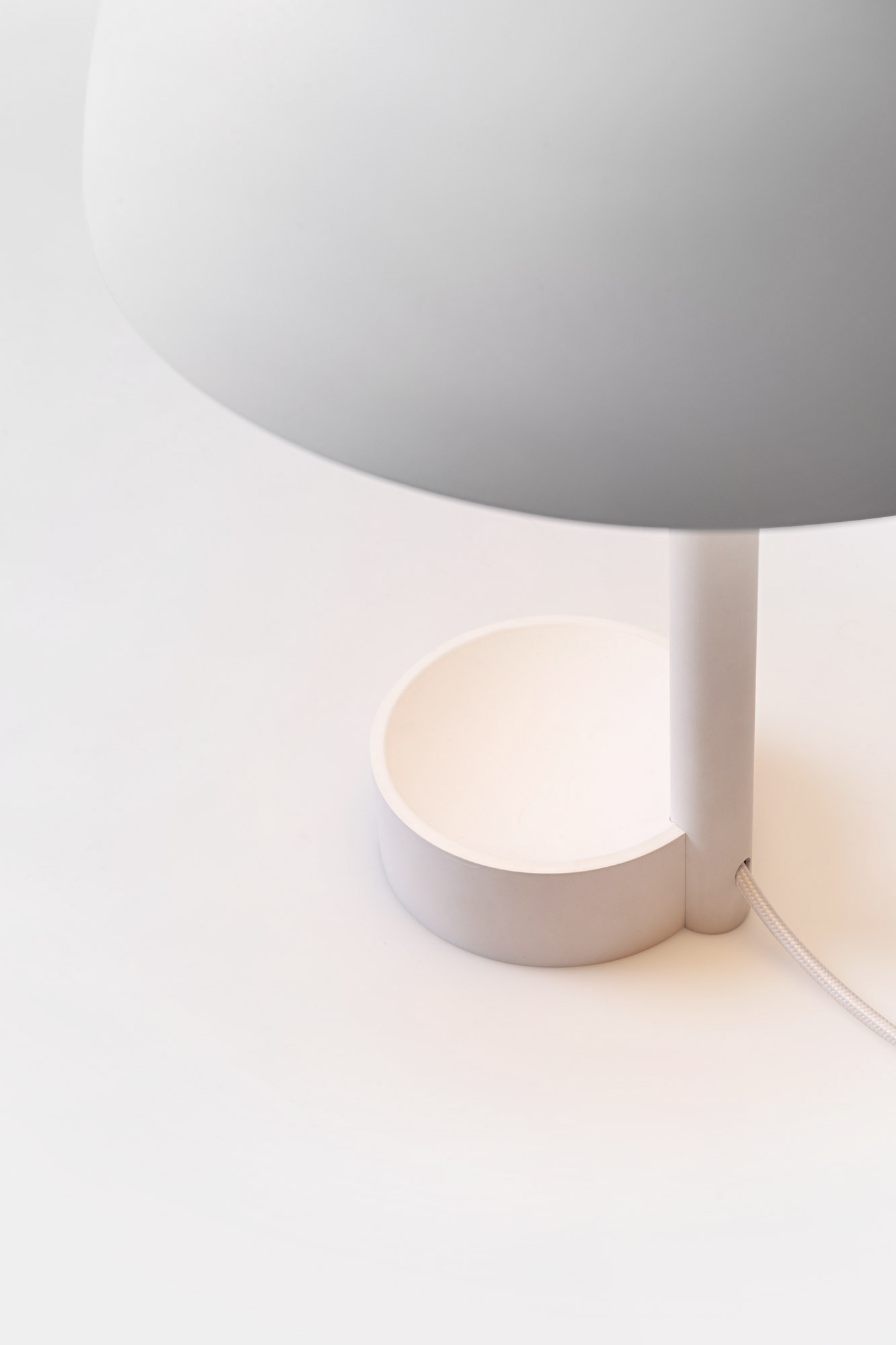 Copa Table Lamp by Guilherme Wentz | Aesence