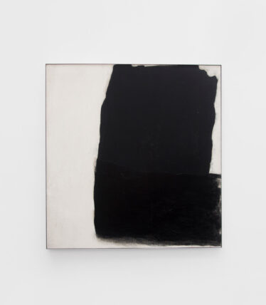 Tomie Ohtake, Untitled, 1966, Oil on canvas, 136 x 130 cm © Courtesy the artist estate and Galeria Nara Roesler