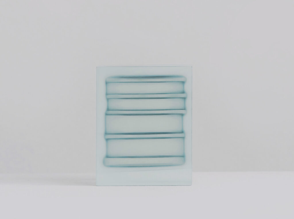 Rahee Yoon, Block (Antique Jade Green), 2020, acrylic, 10 x 10 x 12 cm,  Photography by Sooin Jang