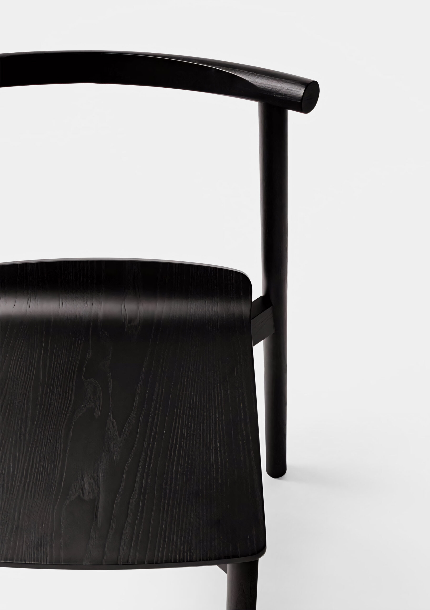 Minimalist Chair Wox by Pavel Vetrov