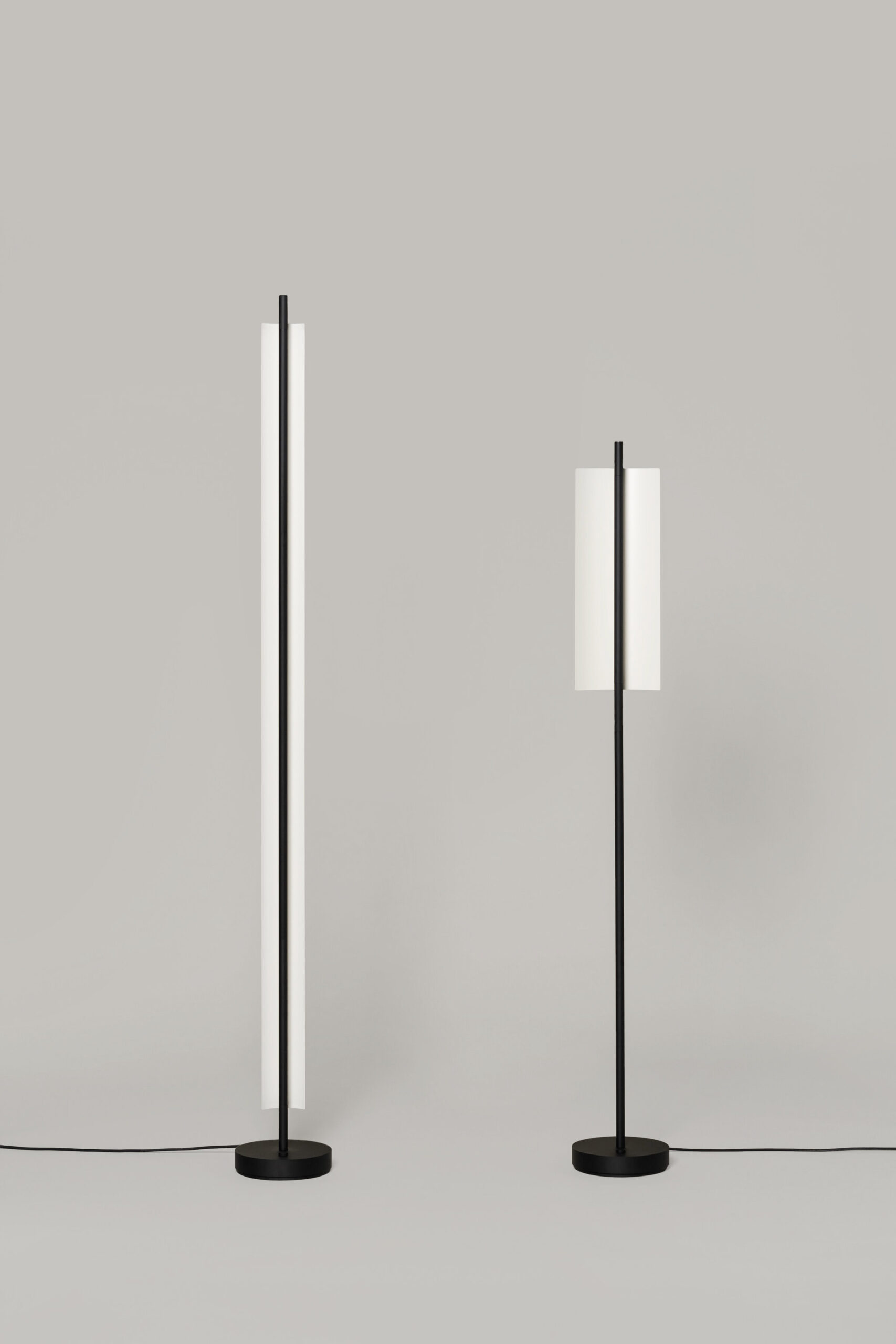 Lámina 45 floor lamp and Lámina 165 floor lamp, 2023, Photography by Enric Badrinas for Santa & Cole