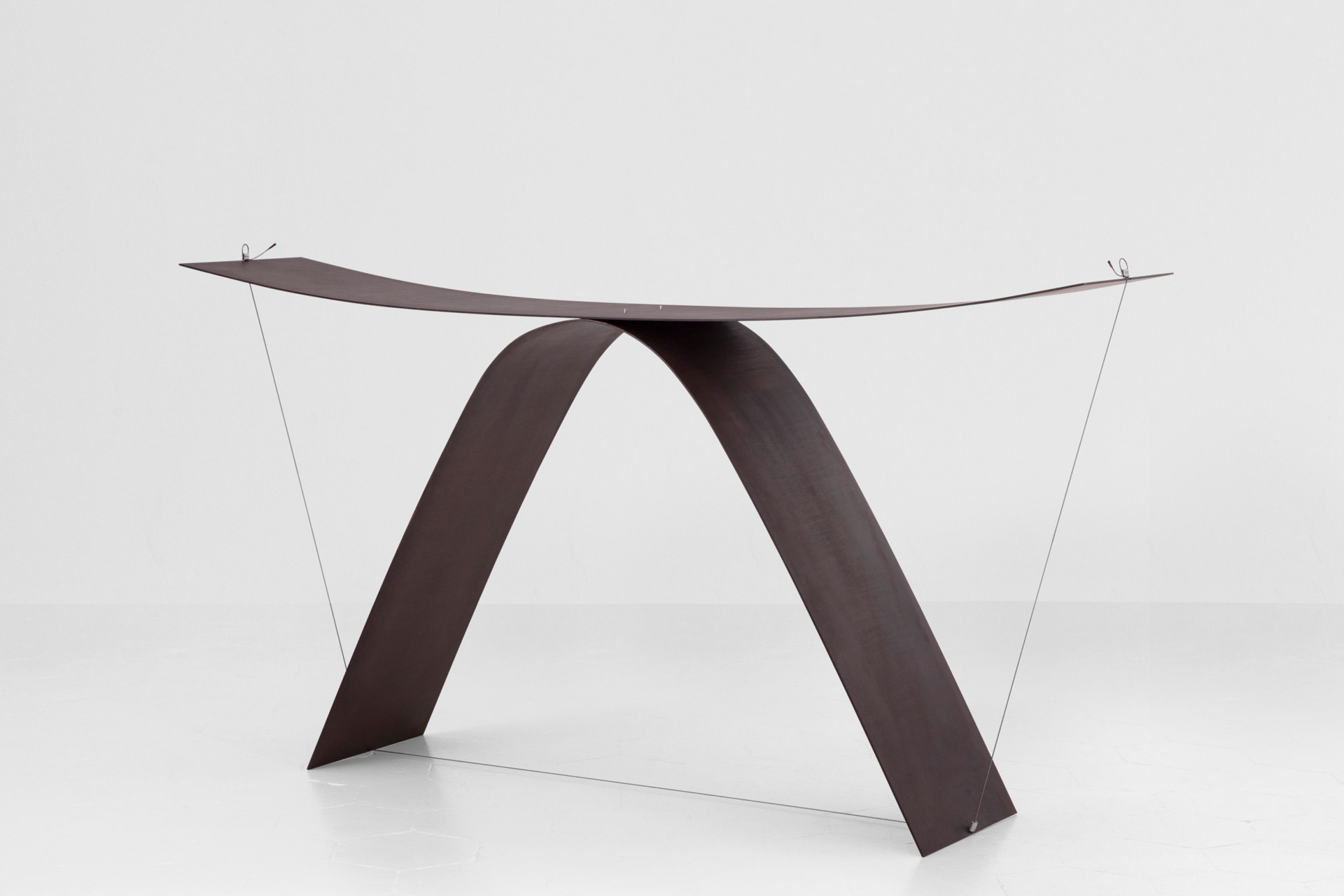 Equilibrium Console by Guglielmo Poletti © The Designer, Photography by Giulia Piermartiri