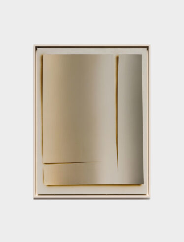 Tycjan Knut, Chroma Cut 2, 2023, Acrylic on linen, 80cm x 60cm © The Artist, Image Courtesy Cadogan Gallery