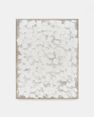 Ha Chong-hyun, Conjunction 22-58, 2022, Oil on hemp cloth, 117 × 91 cm © The Artist, Image Courtesy Almine Rech