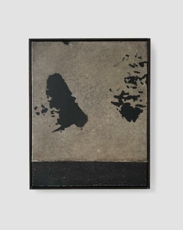 Alexandra Yan Wong, Untitled (Grey & Black), 2024, 42 x 52cm © The Artist