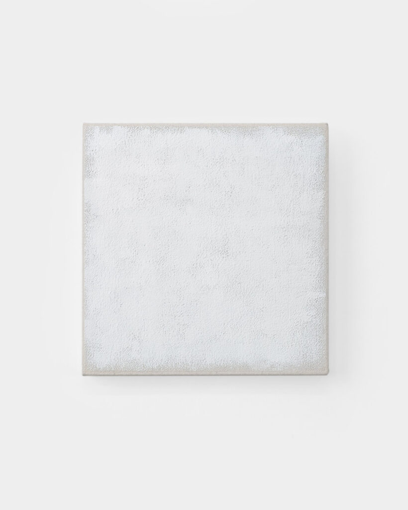 Daniel Levine, Untitled #11 - 2021, 2021, oil on muslin, ca. 25,7 x 25 cm © The Artist