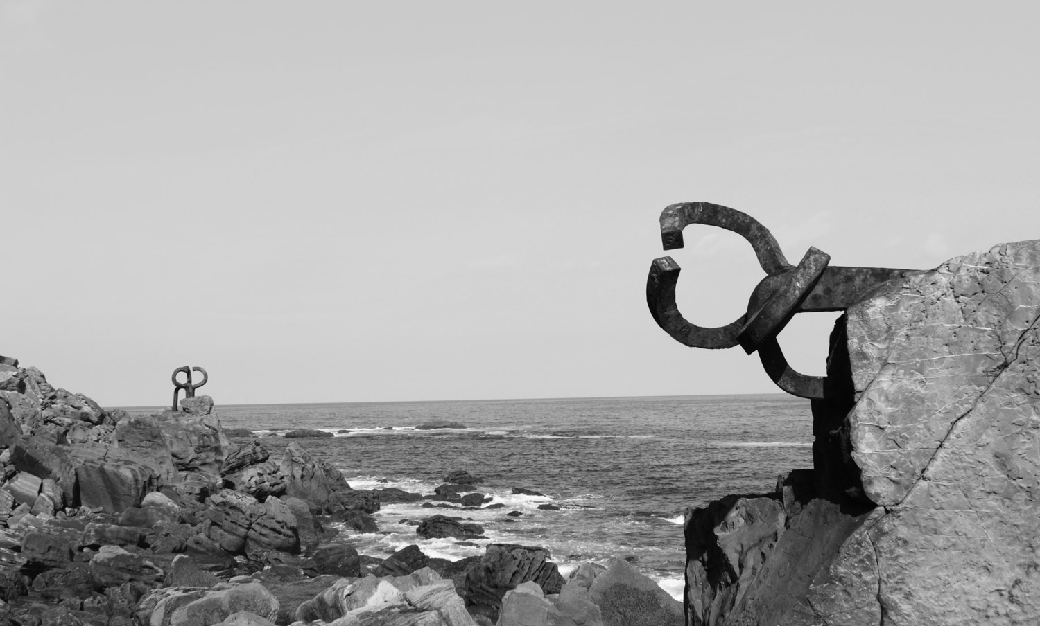 Eduardo Chillida, Peine del Viento in San Sebastián, Spain