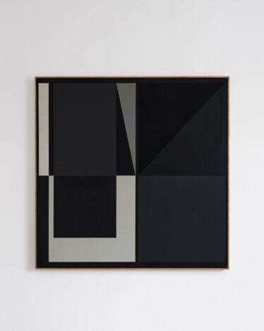 Carsten Beck, Composition on black ground, 2023, Oil & Acrylic on linen, 125 x 125 cm © The Artist