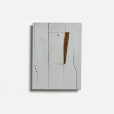 Andrew Clausen, Deal on Main, Fiber-reinforced cast concrete and 3D-printed iron composite on resin bonded canvas, 18,5 x 13,5 x 3 cm © The Artist, Image Courtesy &gallery