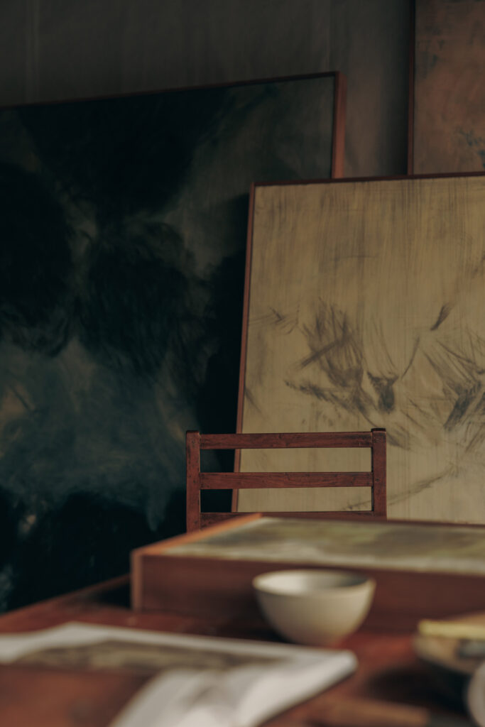 Nuria Maria's studio © Richard Gaston. Image Courtesy of Cadogan Gallery