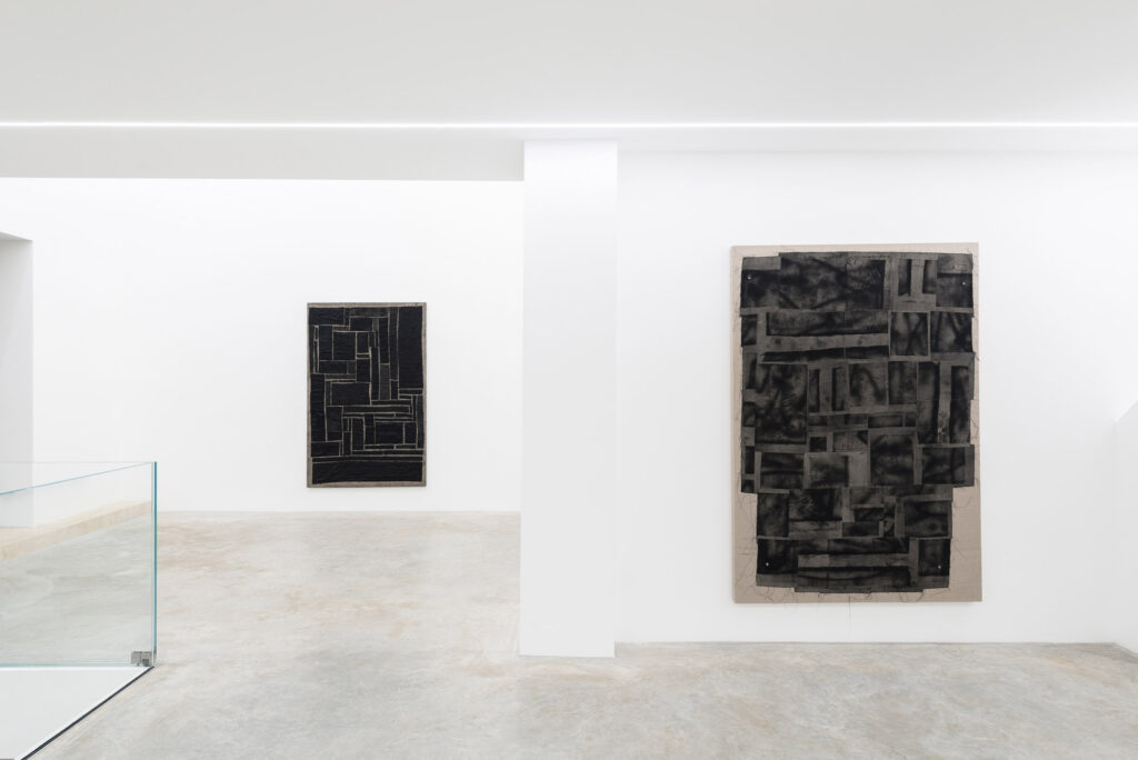Ship of Theseus | 2025, exhibition view at Galerie Rolando Anselmi © The Artist, Photography by Sebastiano Luciano, Image Courtesy Galerie Ronaldo Anselmi