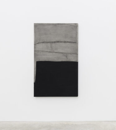 Asger Dybvad Larsen, 2018, Untitled, mixed media on canvas, 150 x 190 cm © The Artist, Photography by Sebastiano Luciano, Image Courtesy Galerie Ronaldo Anselmi