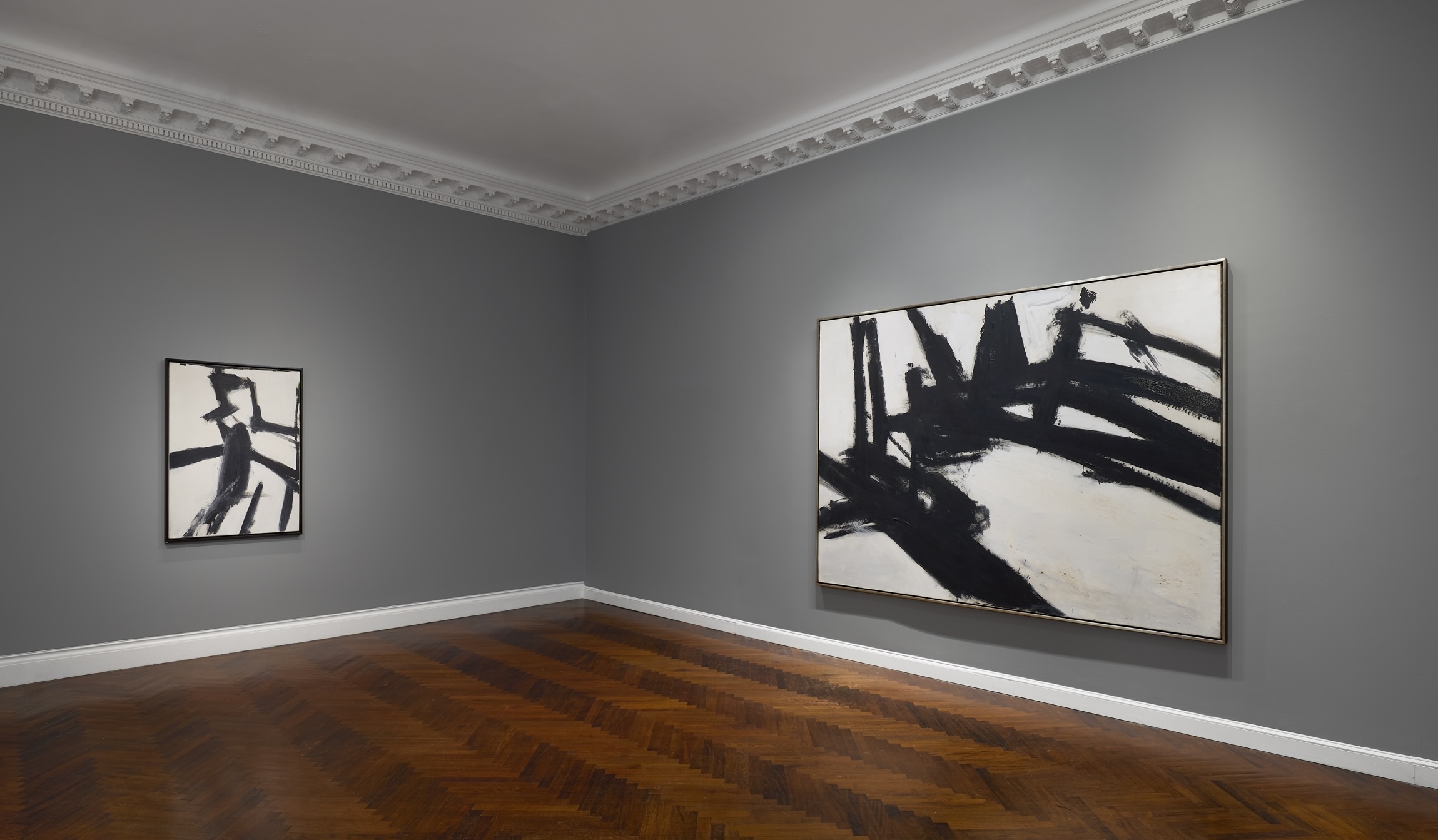 Installation view of Franz Kline at Mnuchin
Gallery, April 23 - June 21, 2025.  © 2025 The Franz Kline Estate / Artists Rights
Society (ARS), New York. Photography by Tom
Powel Imaging.