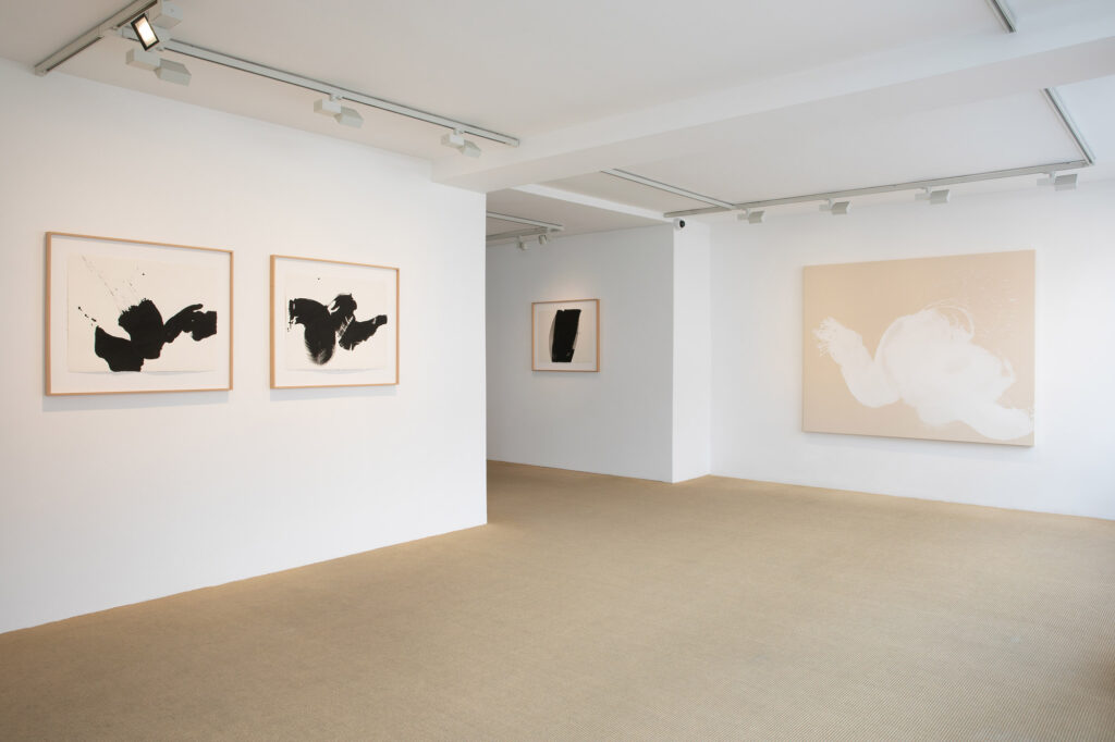 Installation View of "Hiroko" at Galerie Japan Art Friedrich Müller in Frankfurt, 2025 © The Artist, Image Courtesy Galerie Japan Art