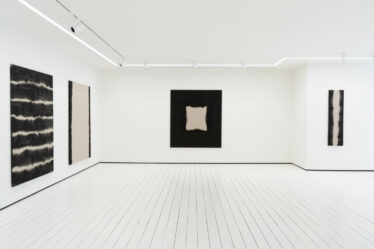 Installation View of Leonardo Anker Vandal ‘The Shyness of the Peaks' at Cadogan Gallery, 3 July - 15 August © The Artist, courtesy of Cadogan Gallery