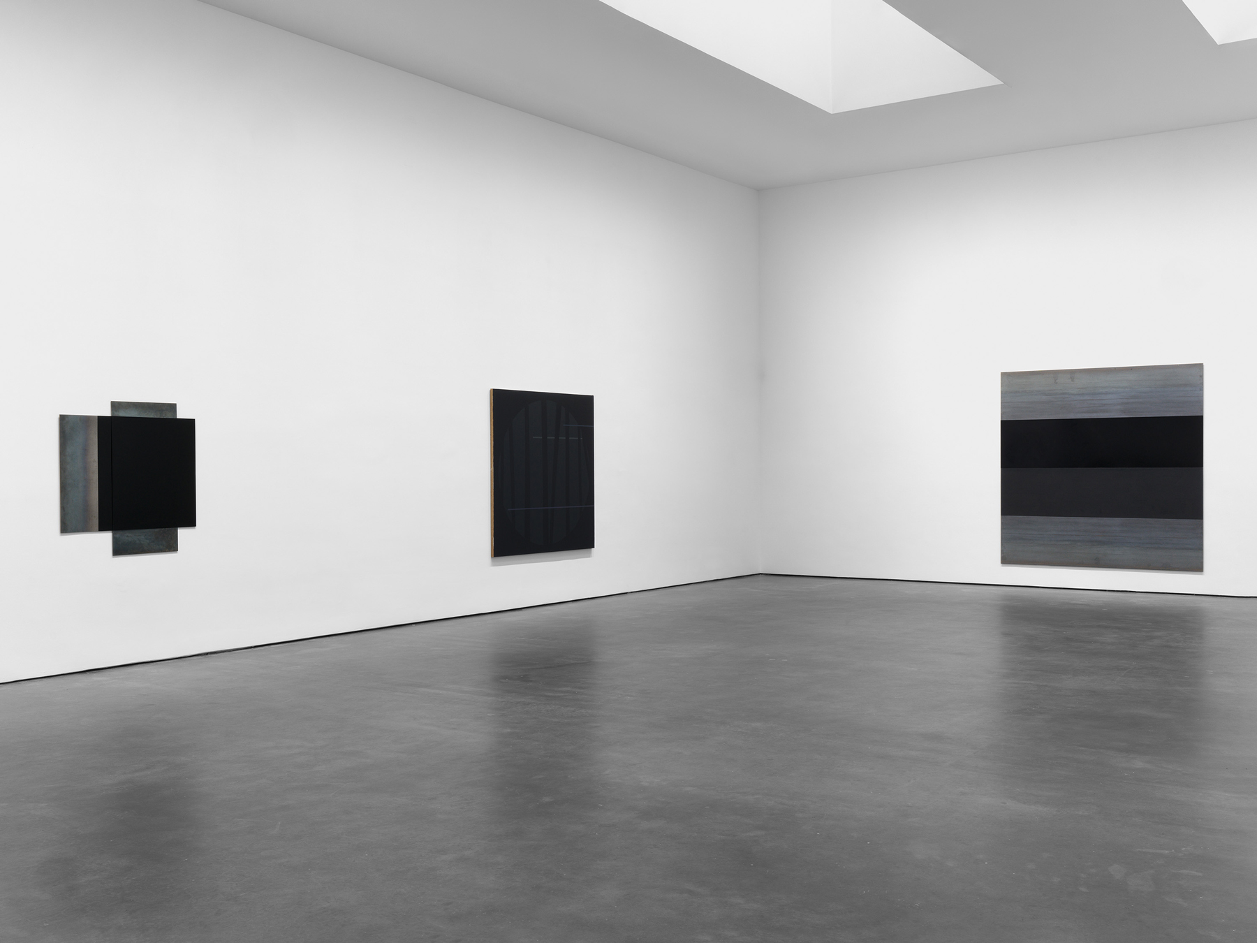 Installation view, Merrill Wagner: Marking Time, David Zwirner, New York, March 12–April 18, 2026. Courtesy David Zwirner
