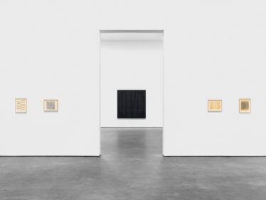 Installation view, Merrill Wagner: Marking Time, David Zwirner, New York, March 12–April 18, 2026. Courtesy David Zwirner