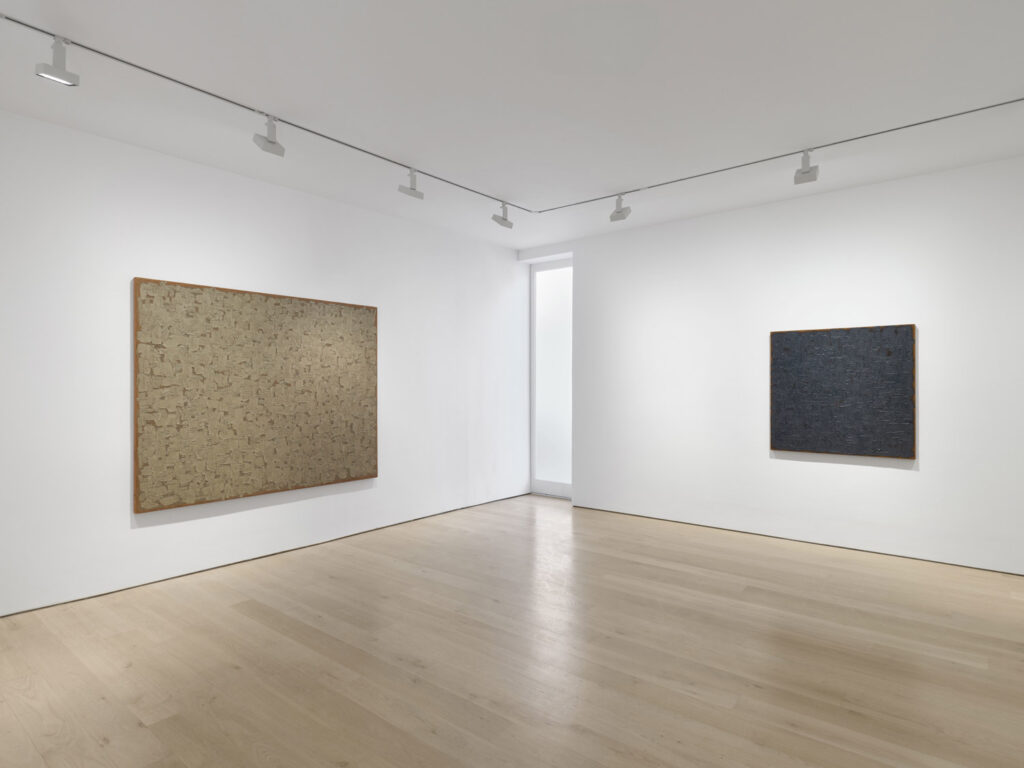 Installation View of Ha Chong-Hyun at Lisson Gallery London, 2026 © Ha Chong-Hyun, Image Courtesy Lisson Gallery, Photography by George Darrell