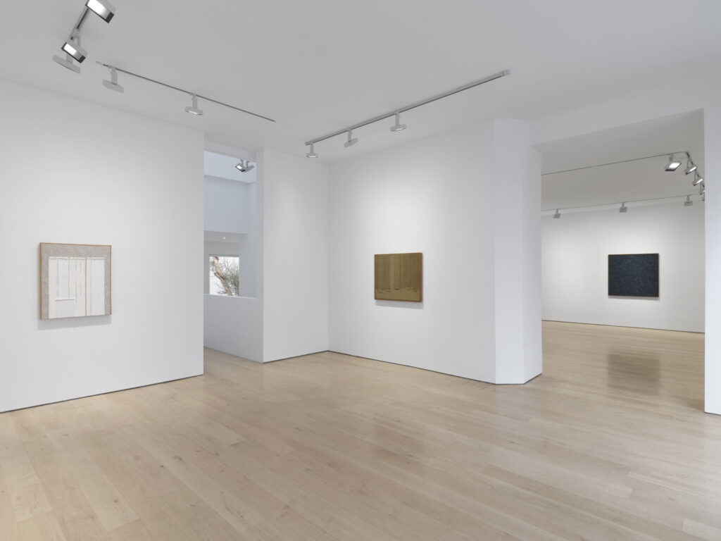 Installation View of Ha Chong-Hyun at Lisson Gallery London, 2026 © Ha Chong-Hyun, Image Courtesy Lisson Gallery, Photography by George Darrell