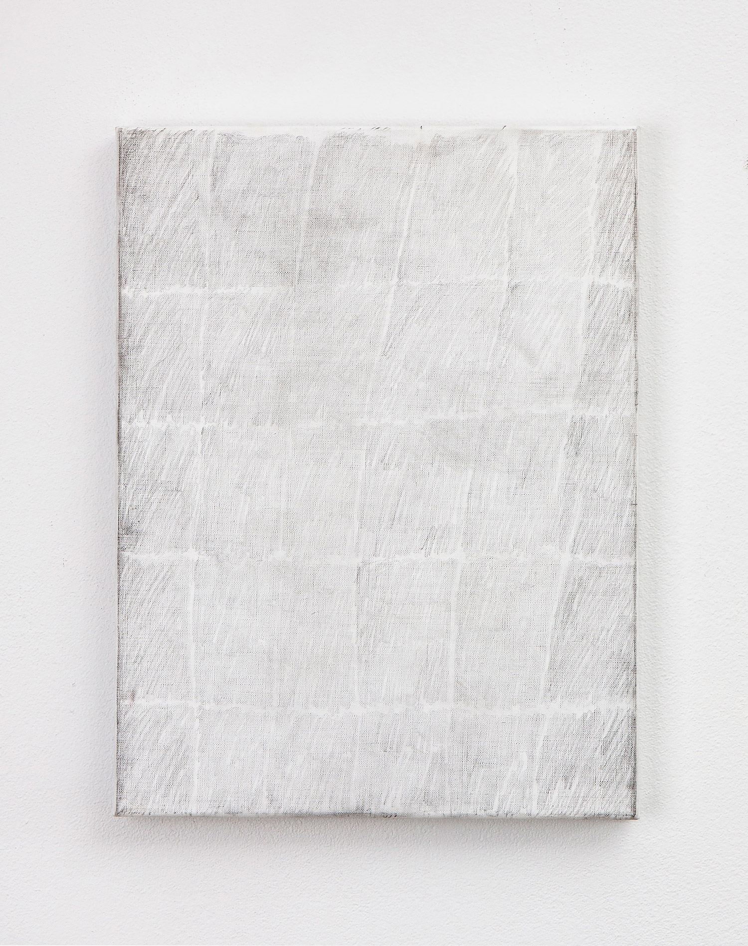 Tara McIntosh - Golden Heart, graphite on primed linen, with aluminum frame, 31x41cm © The Artist